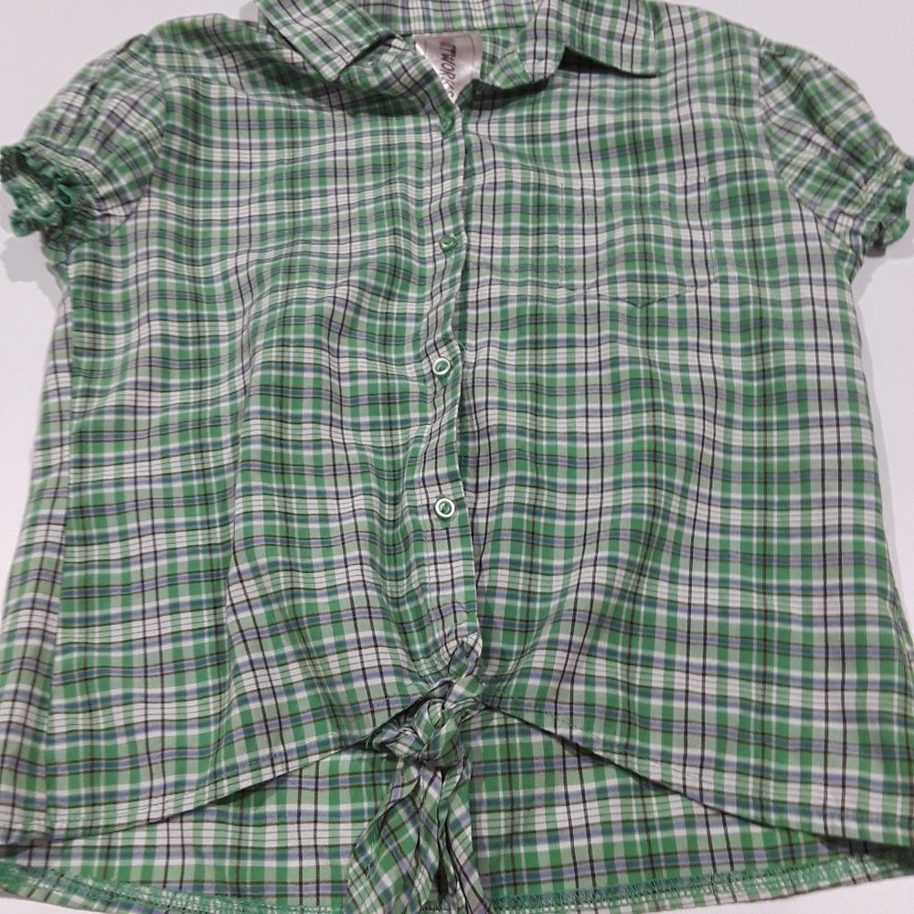 Green plaid crop top with tie-cinched waist